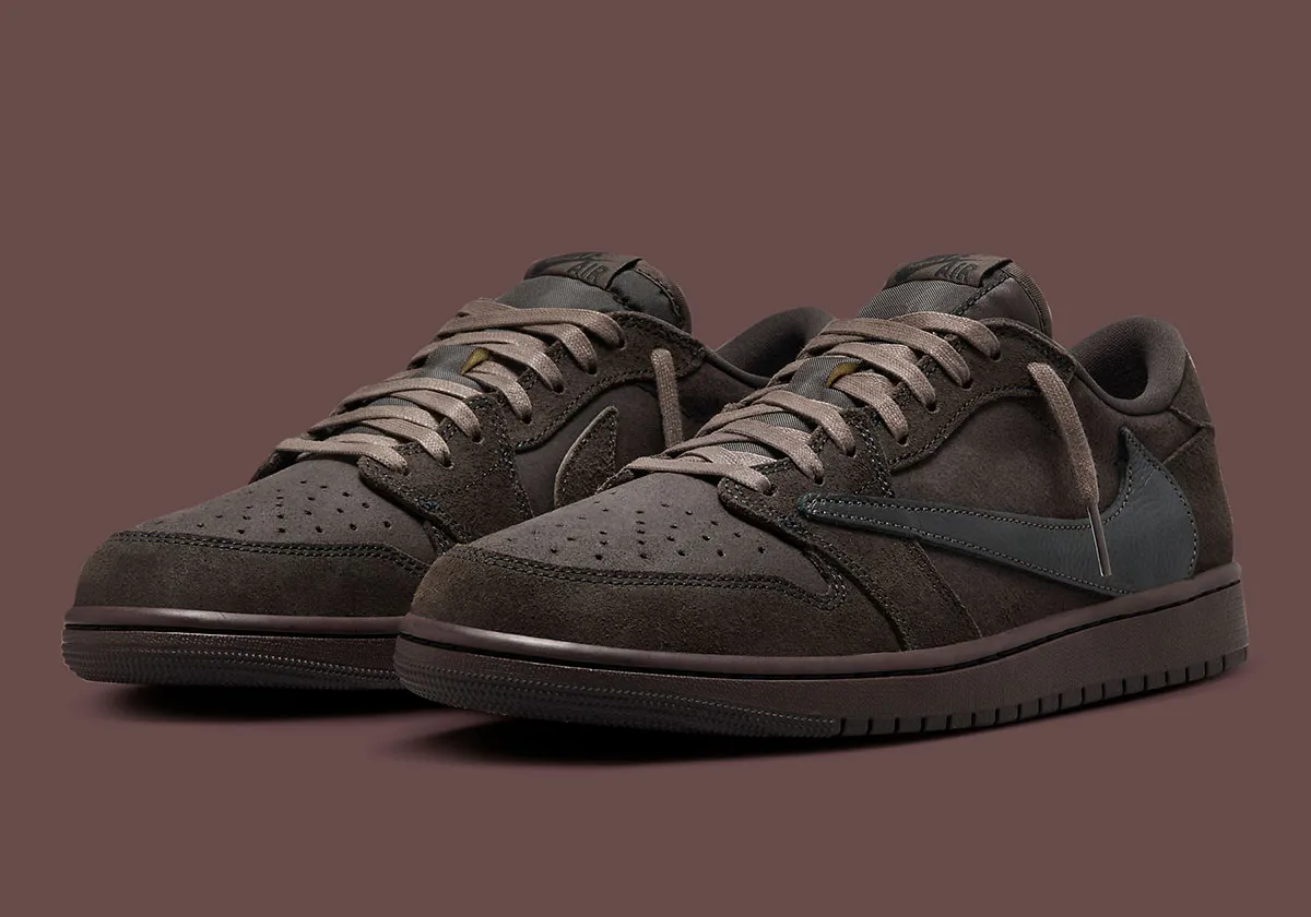 Travis Scott x Air Jordan 1 Low 'Velvet Brown'
