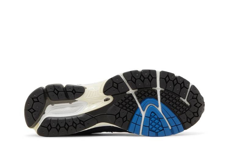 INVINCIBLE x N.HOOLYWOOD x 2002R GORE-TEX 'Blue Moon'