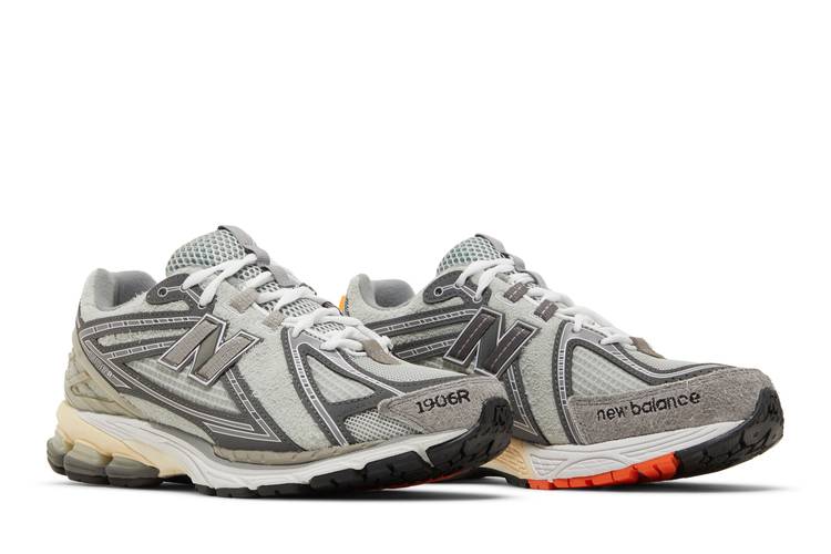 INVINCIBLE x N.HOOLYWOOD x 1906R 'Grey Swan'