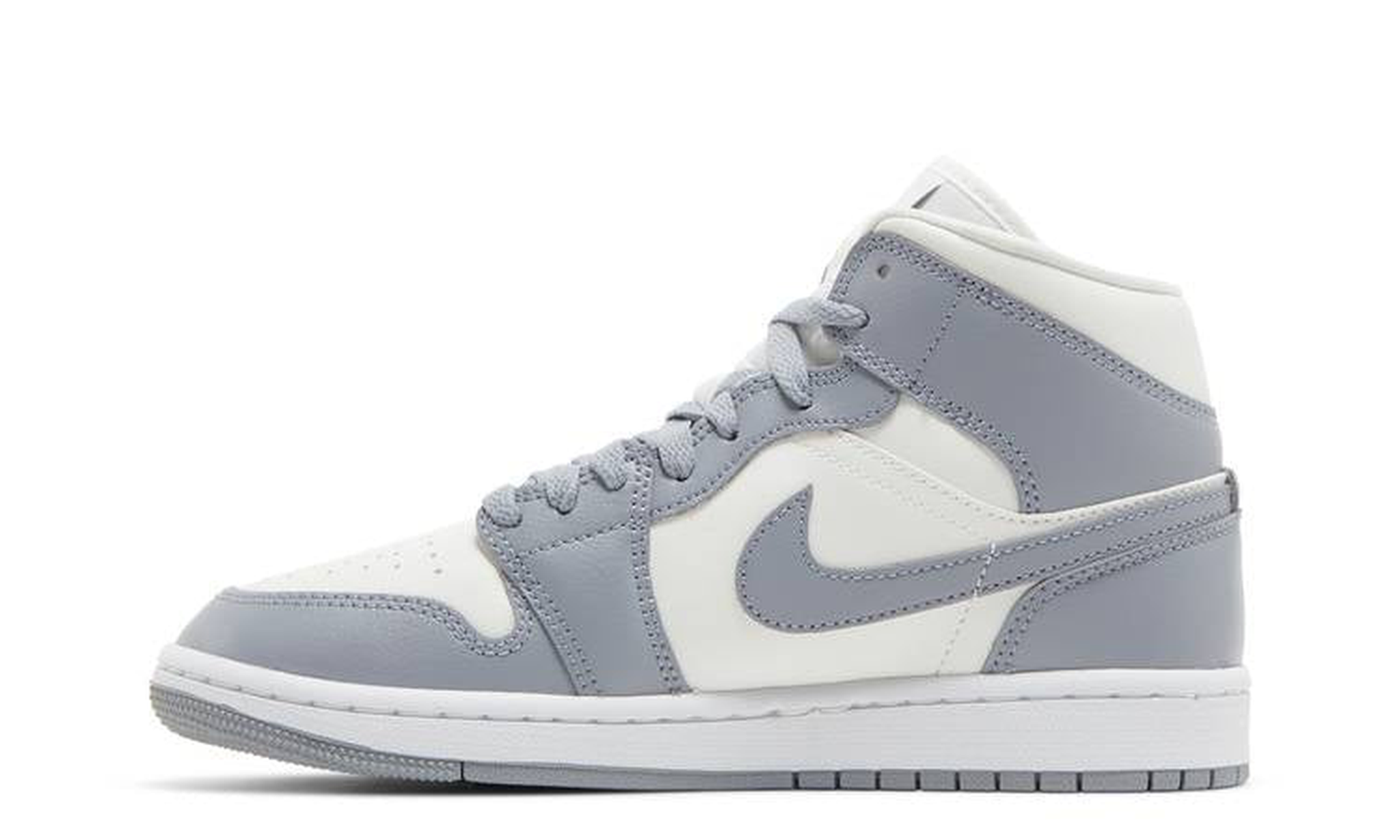 Wmns Air Jordan 1 Mid 'Stealth'