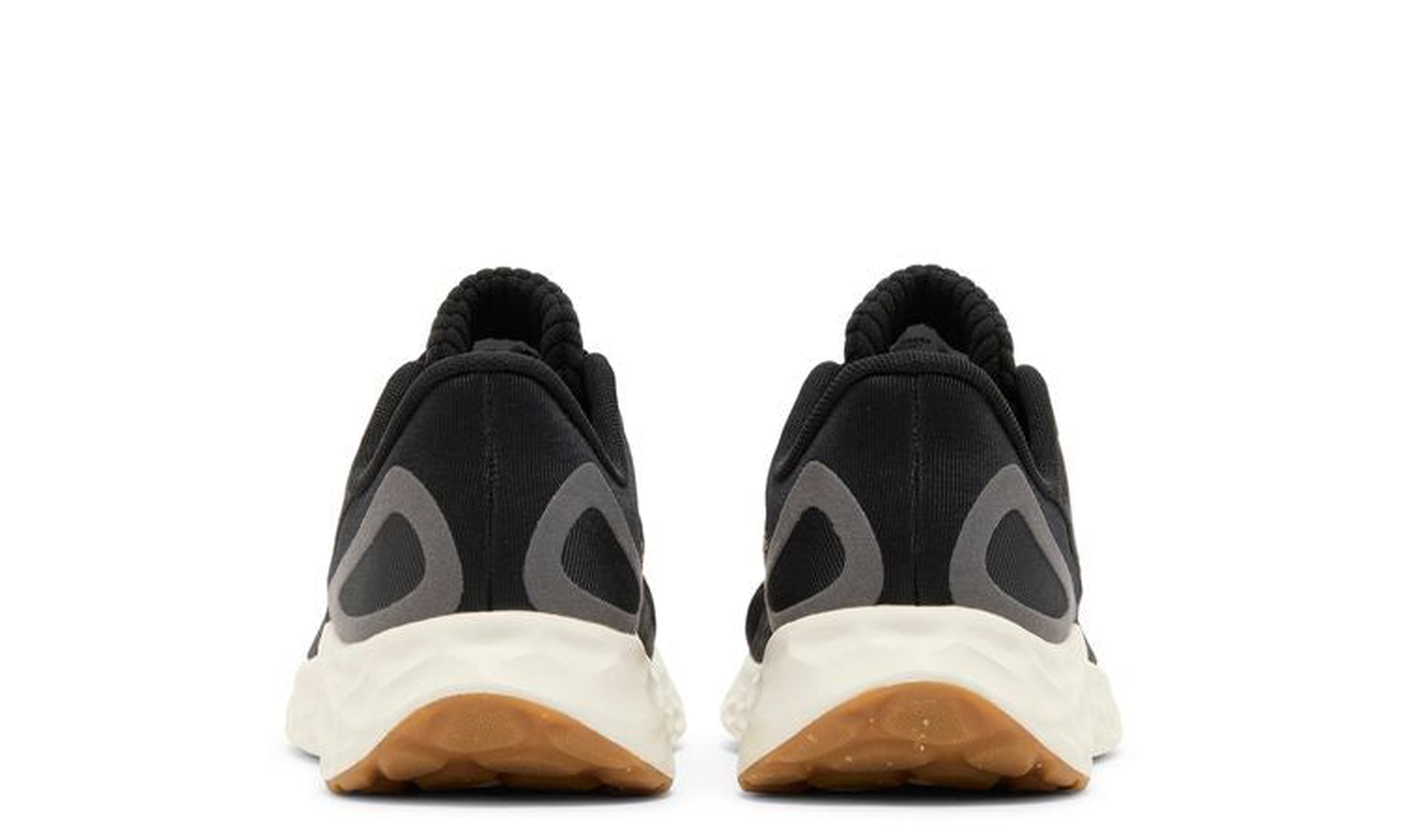 Wmns Fresh Foam Arishi v4 Wide 'Black Gold Gum'