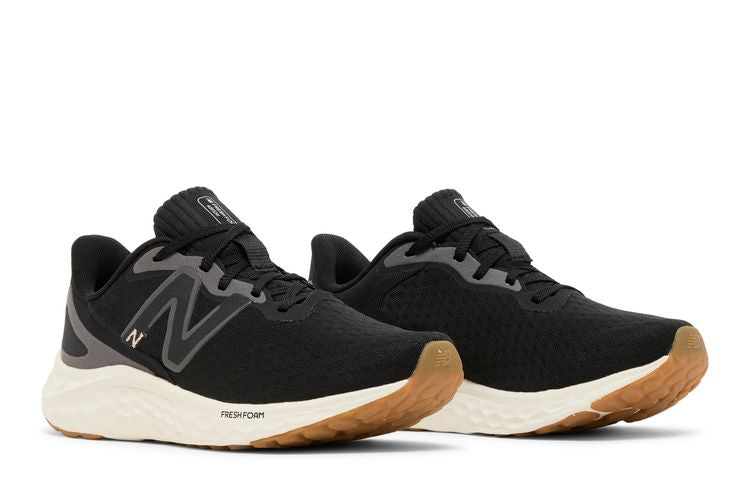 Wmns Fresh Foam Arishi v4 Wide 'Black Gold Gum'