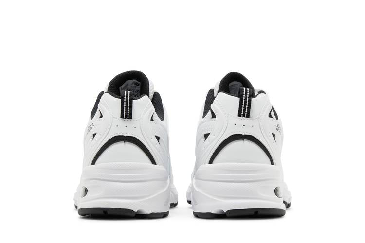 530 'White Black'