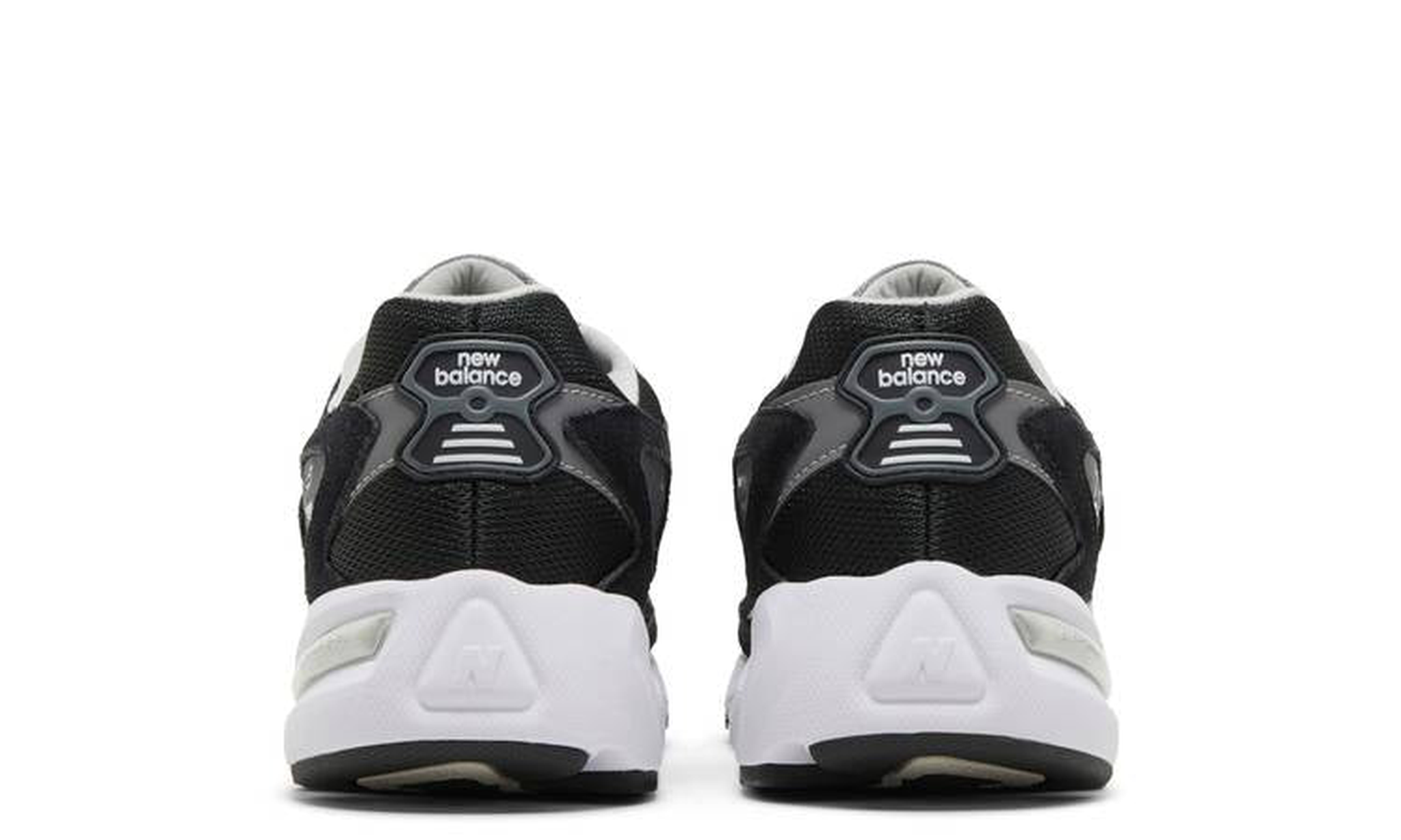 725 'Black Metallic Silver'