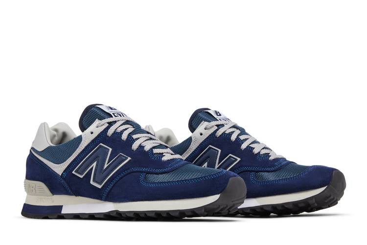 576 Made in England '35th Anniversary - Medieval Blue'