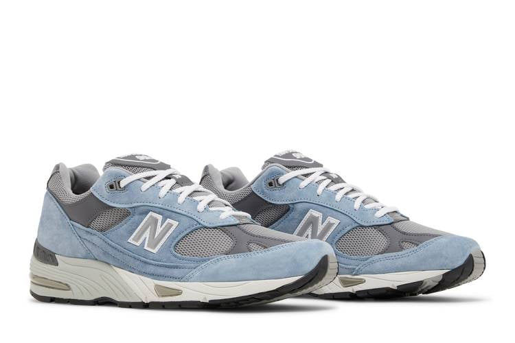 991 Made in England 'Dusty Blue'