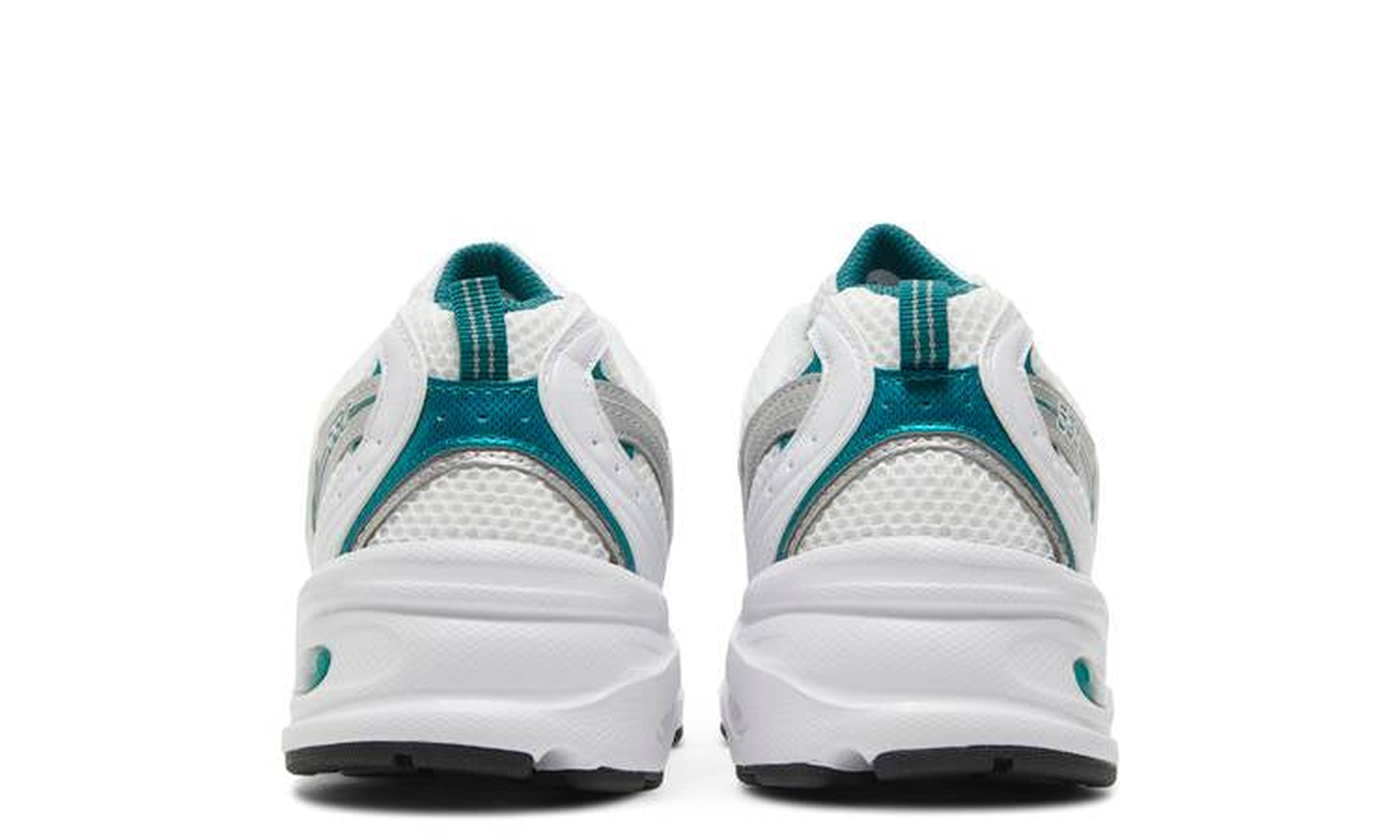 530 'White Silver Green'