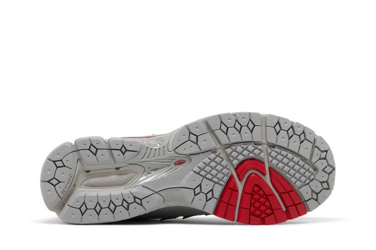 1906R 'Grey Deep Red'