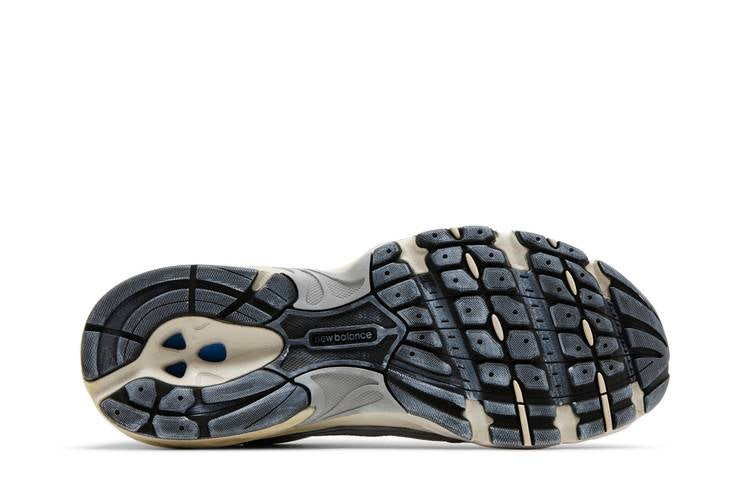 530 'Vintage Grey Matter'