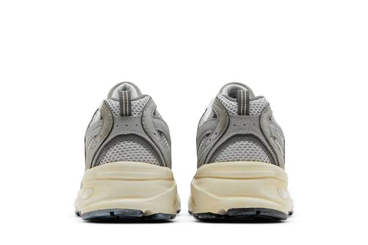 530 'Vintage Grey Matter'