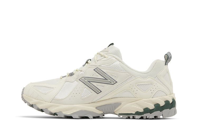 610 'Angora Nightwatch Green'