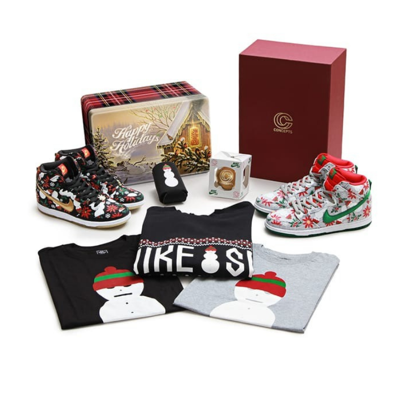 Concepts x Dunk High SB Premium 'Ugly Christmas Sweater' Special Box