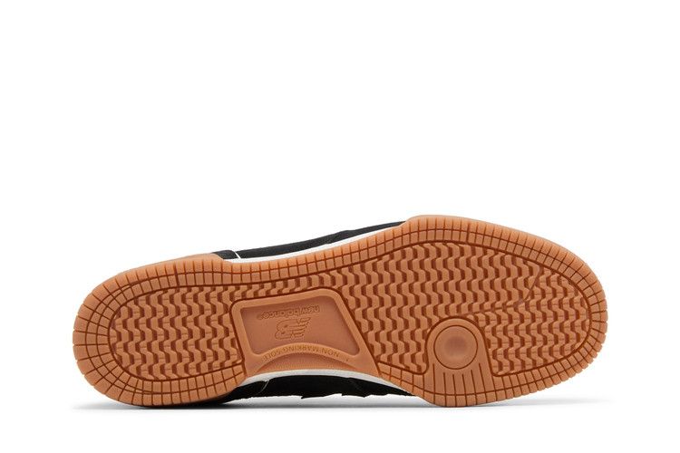 Tom Knox x Numeric 600 'Black White Gum'
