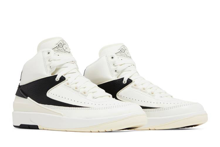 Wmns Air Jordan 2 Retro 'Sail Black'