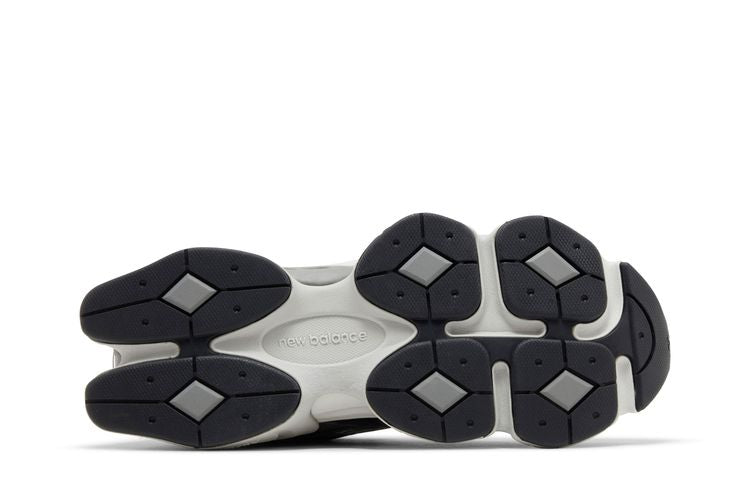 9060 'Dark Grey'