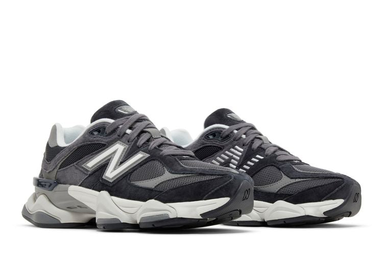 9060 'Dark Grey'