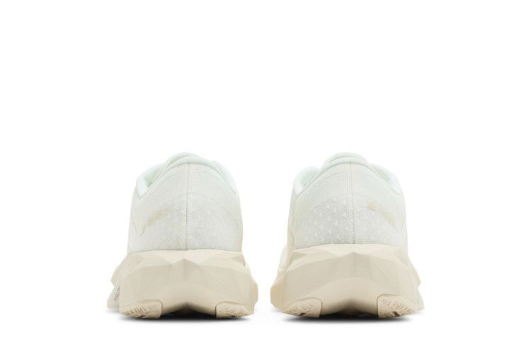 Wmns FuelCell Rebel v4 'White Linen'