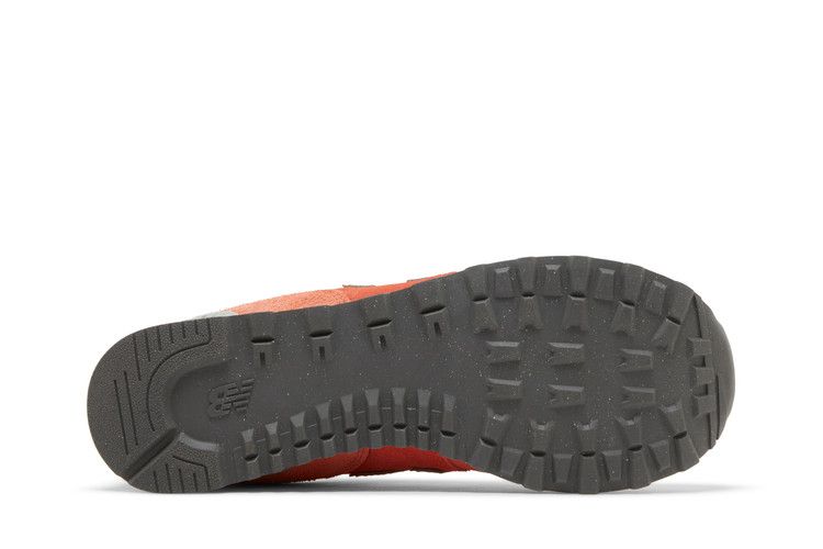 574 'Gulf Red'