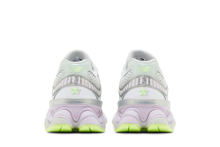 9060 'White Taro'