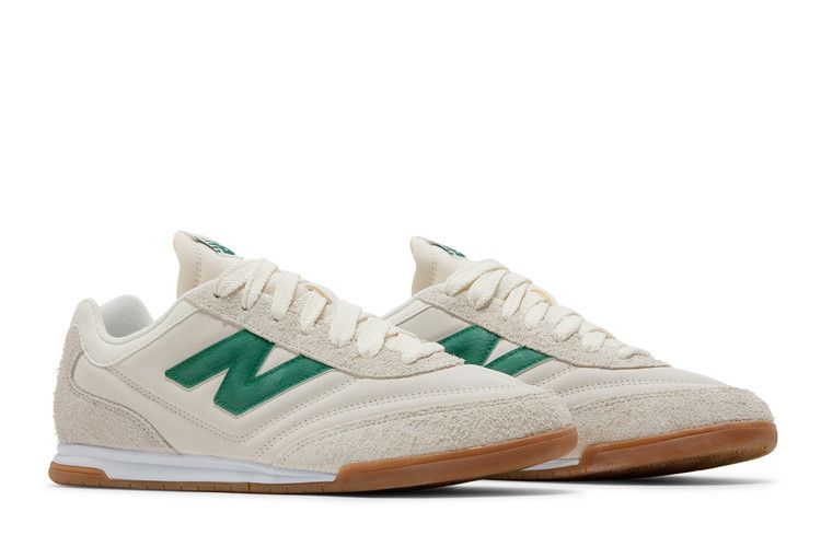 RC42 'Sea Salt Classic Pine'