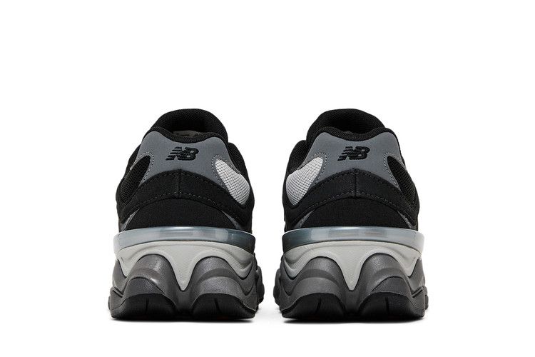 9060 Big Kid 'Black Castlerock'