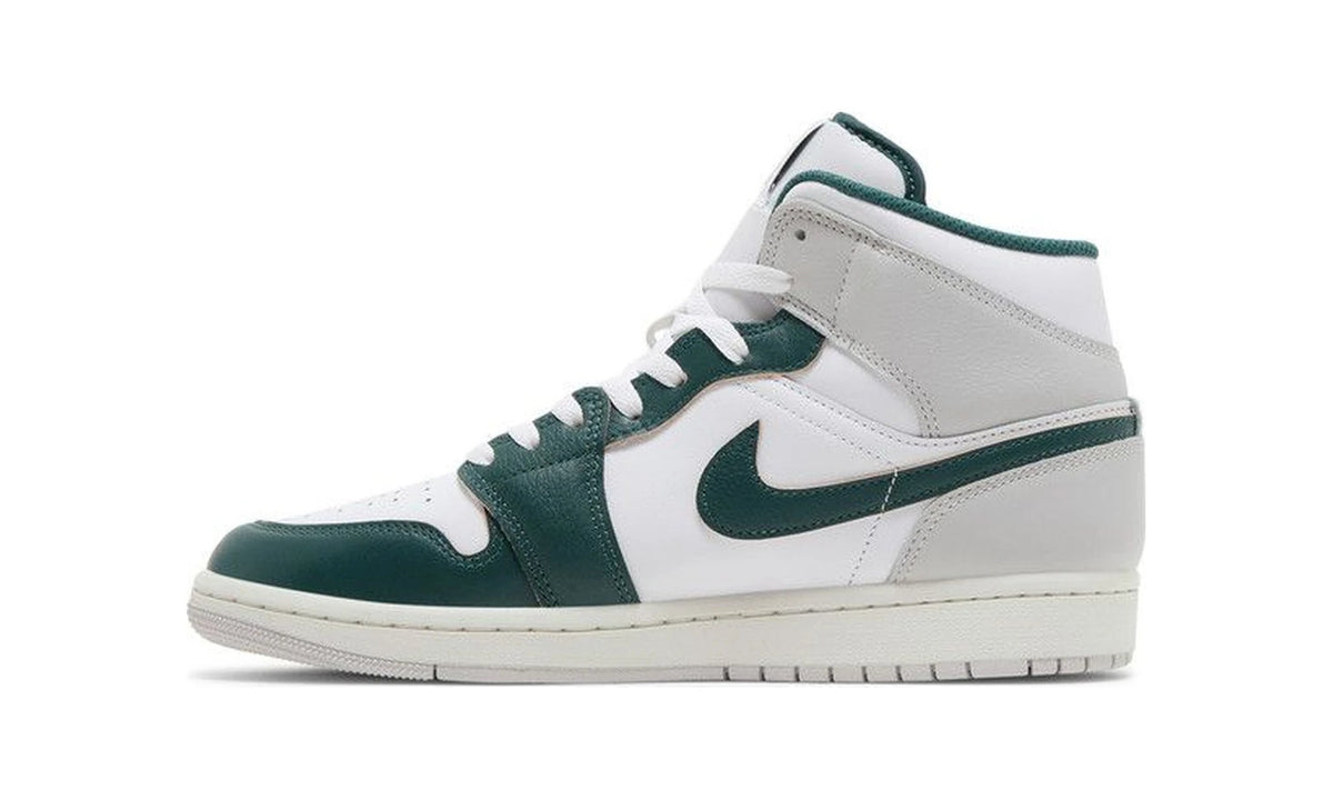 Air Jordan 1 Mid SE 'Oxidized Green'