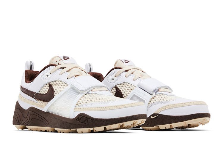 Travis Scott x Zoom Field Jaxx 'Light Chocolate'