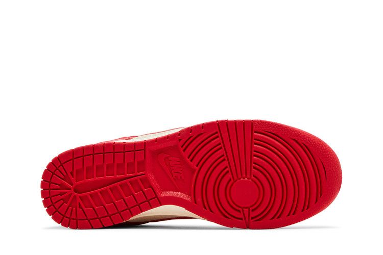 Wmns Dunk Low 'Roses'