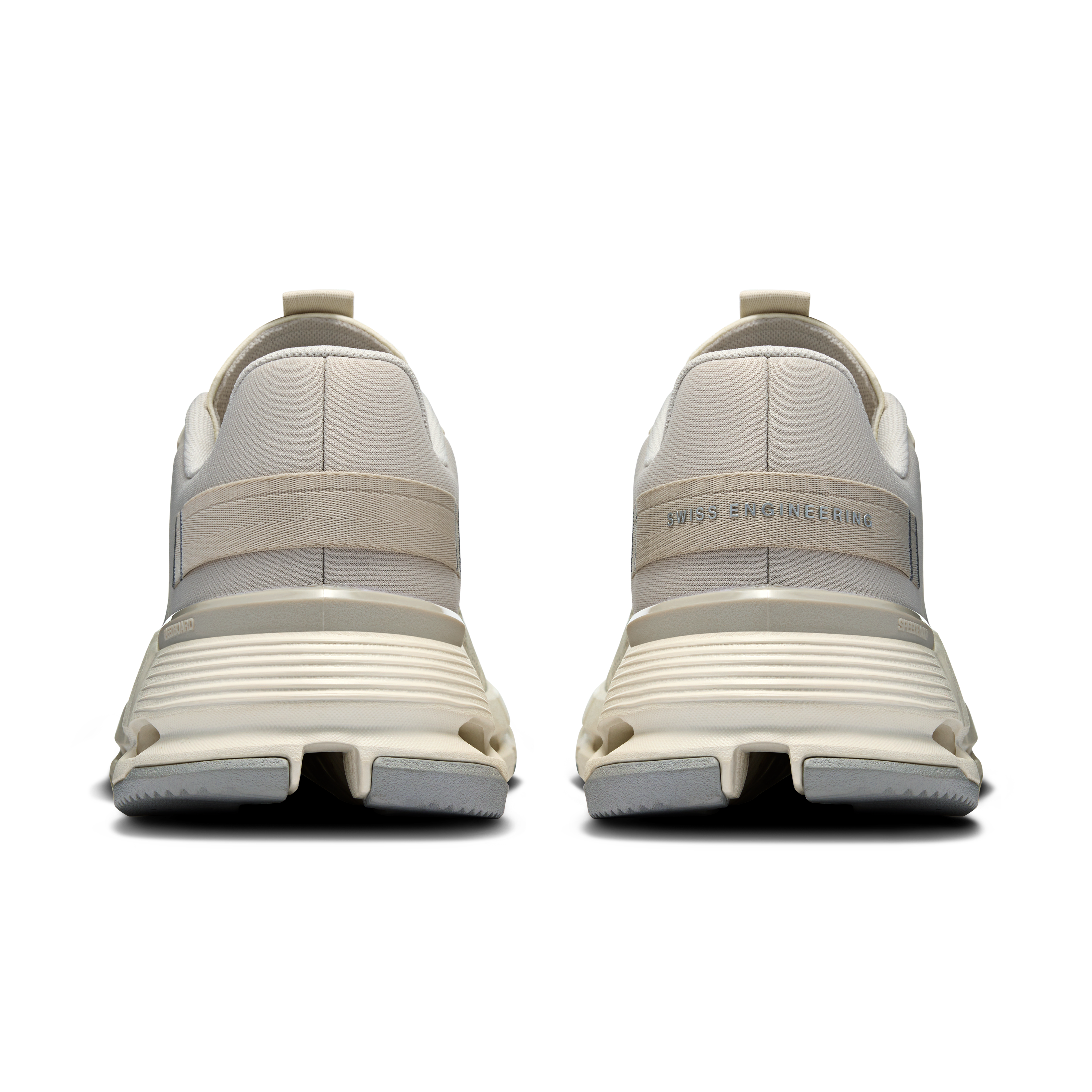 On Running Cloudnova Form 2 TT Sand Ivory