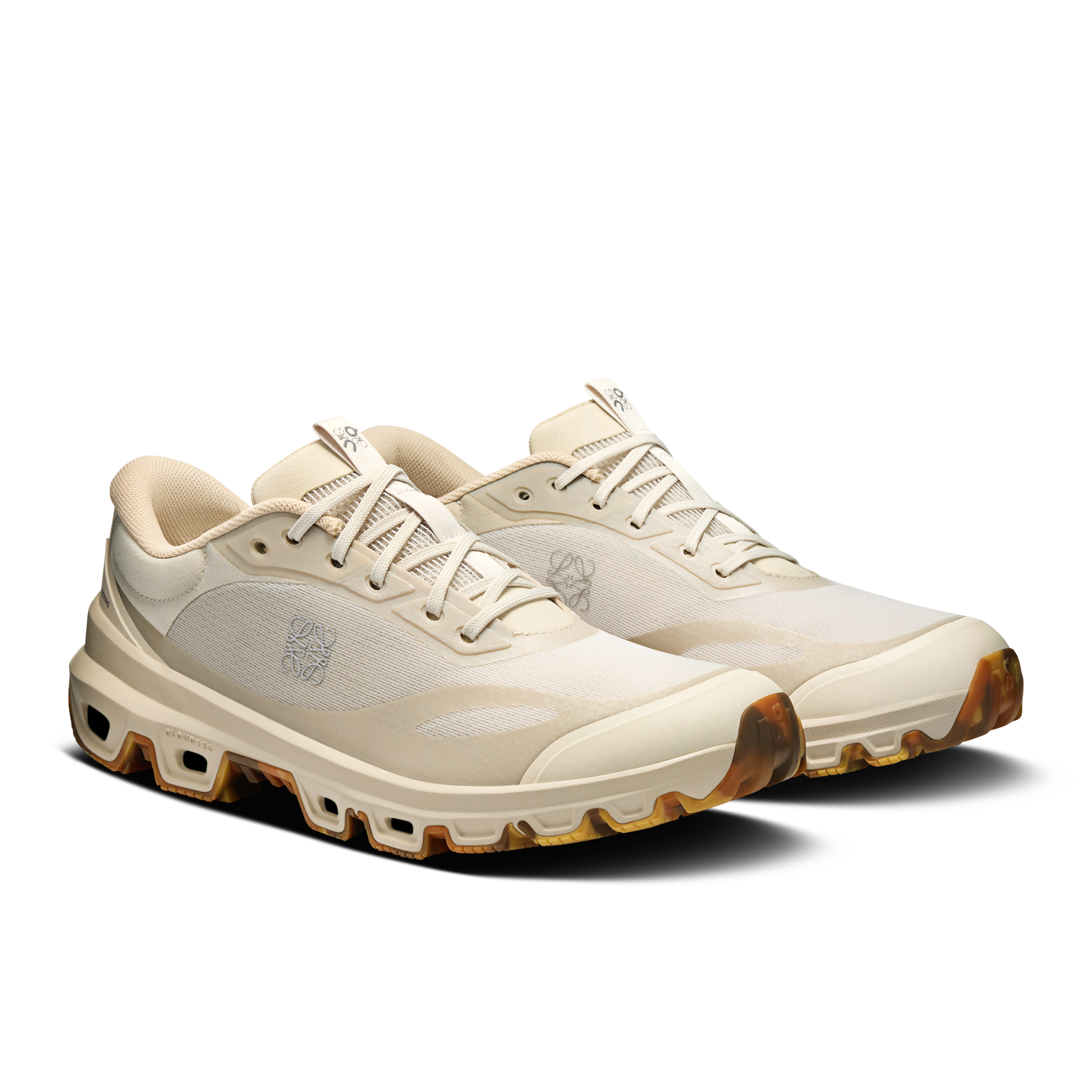 On Running Cloudventure 2 LOEWE Sand