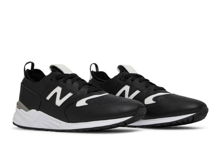 999 Made in USA 'Black White'