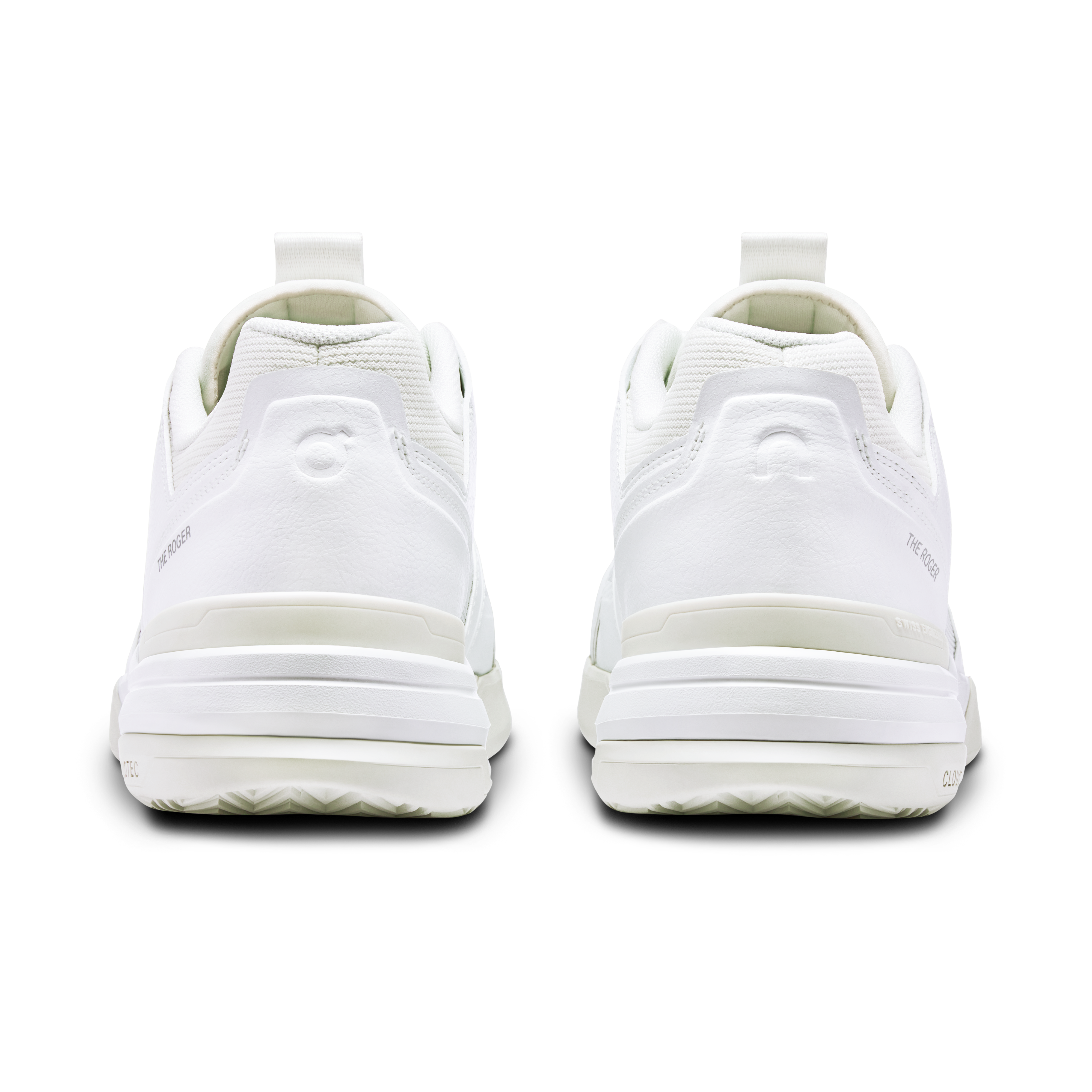 On The Roger Clubhouse Pro Undyed Ice
