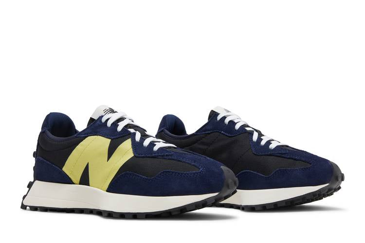Wmns 327 'Eclipse First Light'