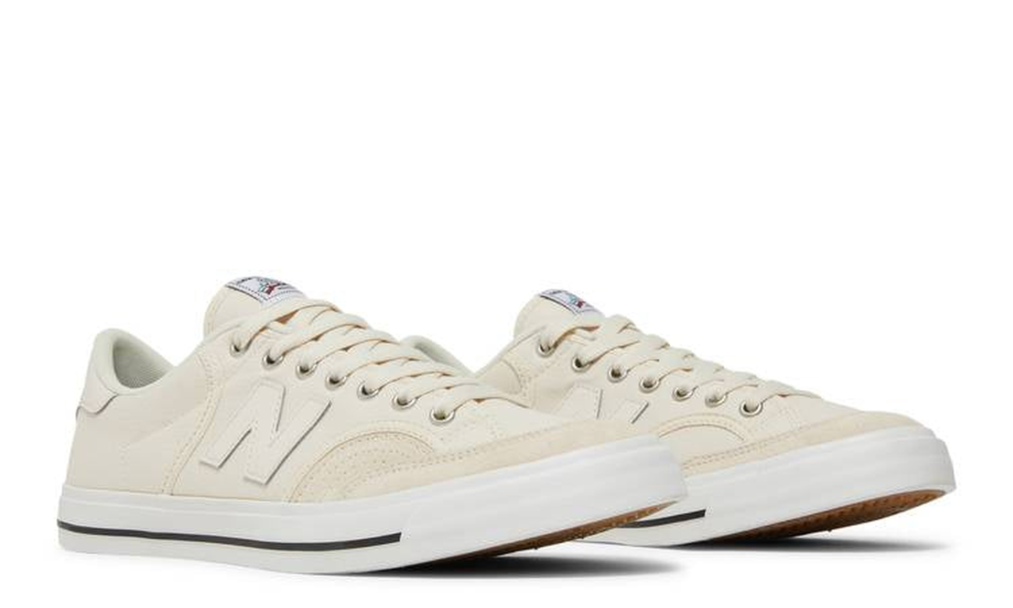 Numeric 212 'White Red'