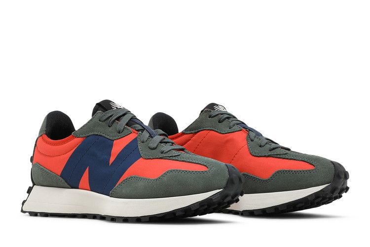 327 'Dark Blaze Natural Indigo'