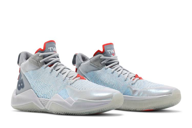 Two WXY 'Iridescent'