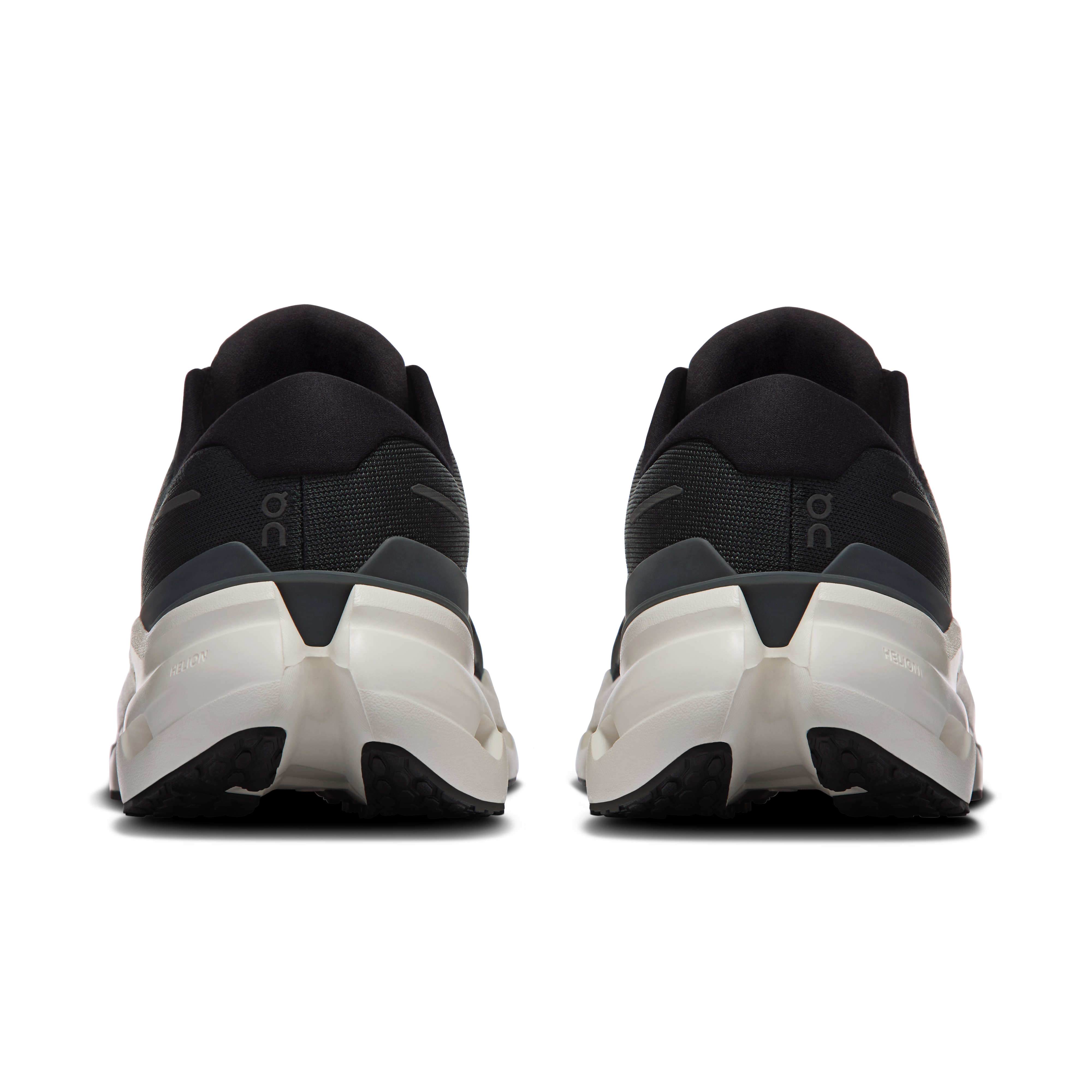 Cloudrunner 3 M Black | Ivory