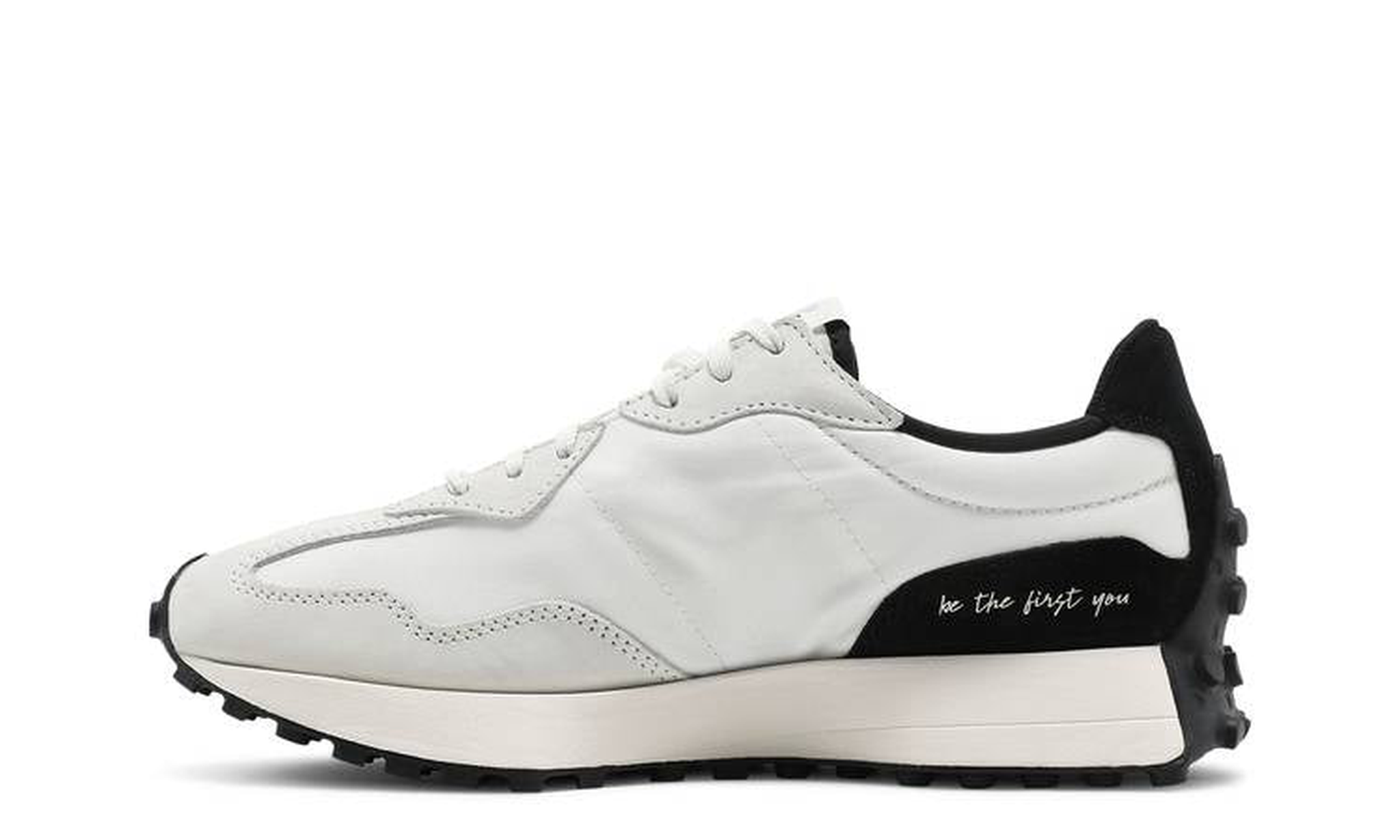 Wmns 327 'Sea Salt Black'