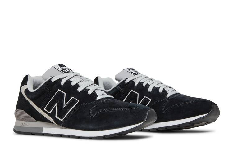 996 'Black Rain Cloud'