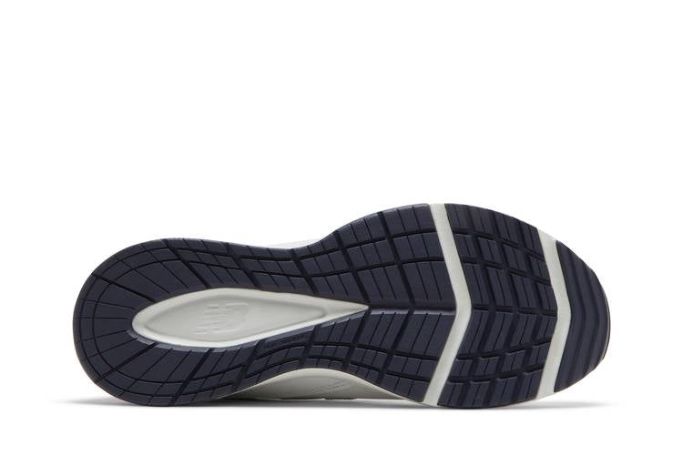 608v5 'White Navy'