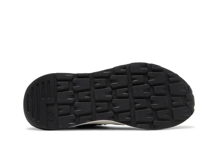 57/40 'Black White'