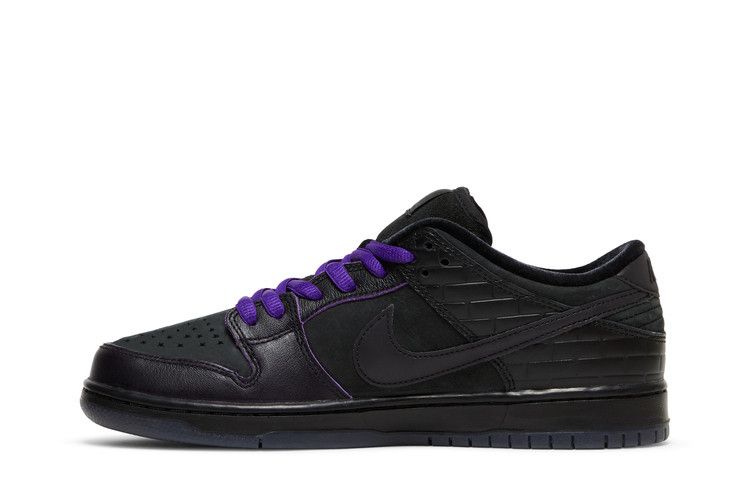 Familia x Dunk Low Pro QS SB 'First Avenue' Special Box