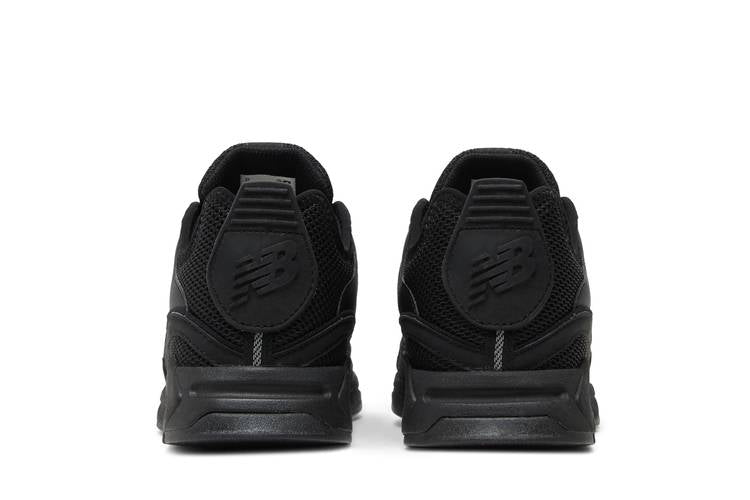 X-Racer 'Triple Black'