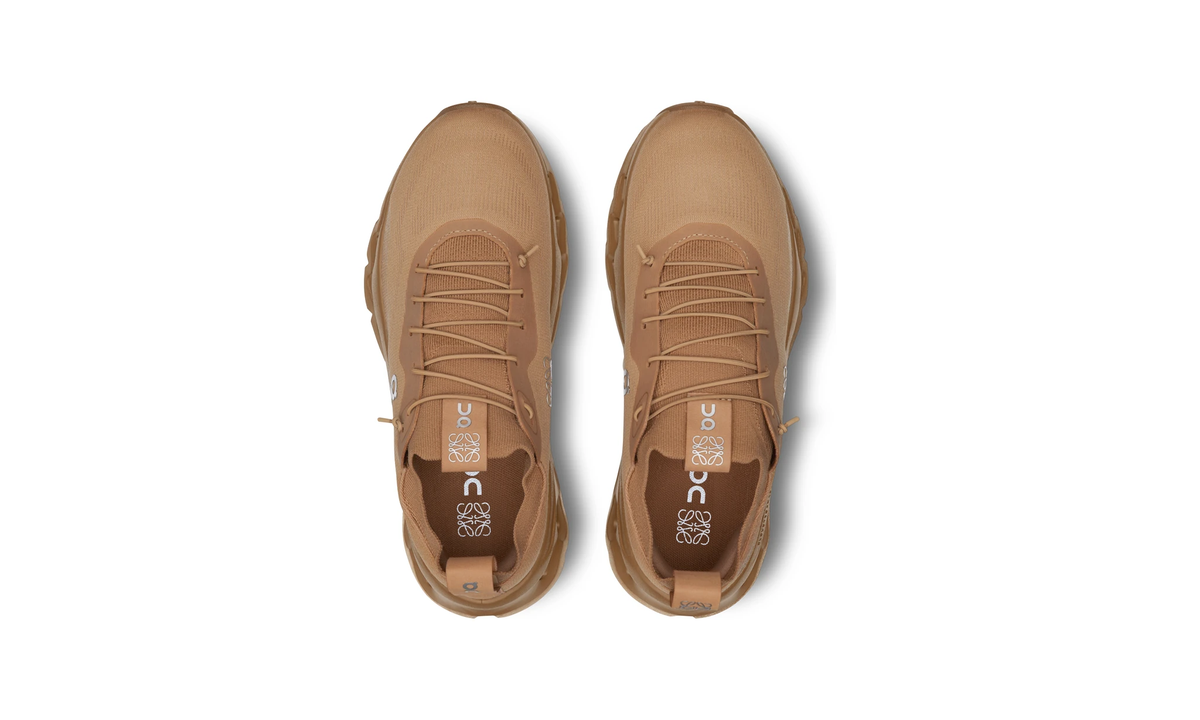 On Running Cloudtilt LOEWE Dark Sand (Women's)
