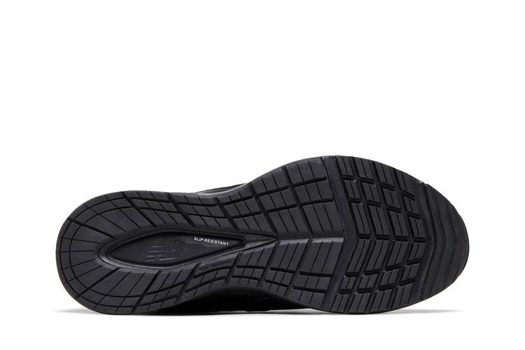 608v5 'Triple Black'