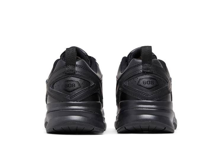 608v5 'Triple Black'