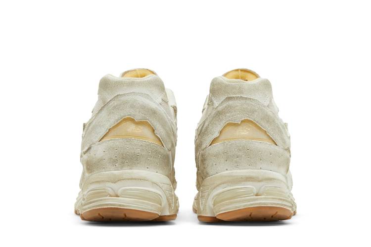 2002R 'Protection Pack - Distressed'