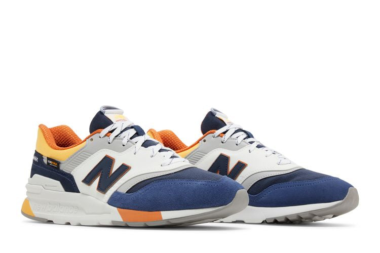 997H 'Moon Shadow Vibrant Apricot'