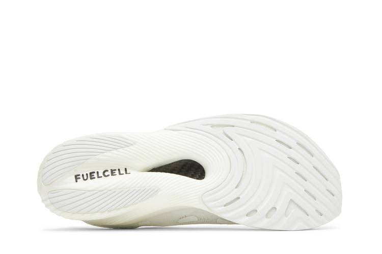 District Vision x FuelCell RC Elite v2 'White'