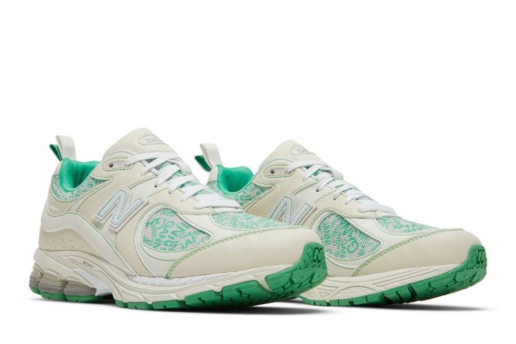 GANNI x 2002R 'Turtledove'